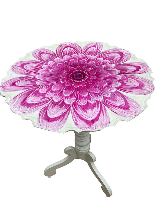 Sculpted Pink Dahlia Round Tilt-Top Tea Table